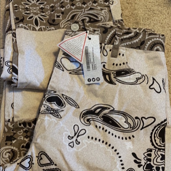 Bandana reconstructed pants - Picture 4 of 4